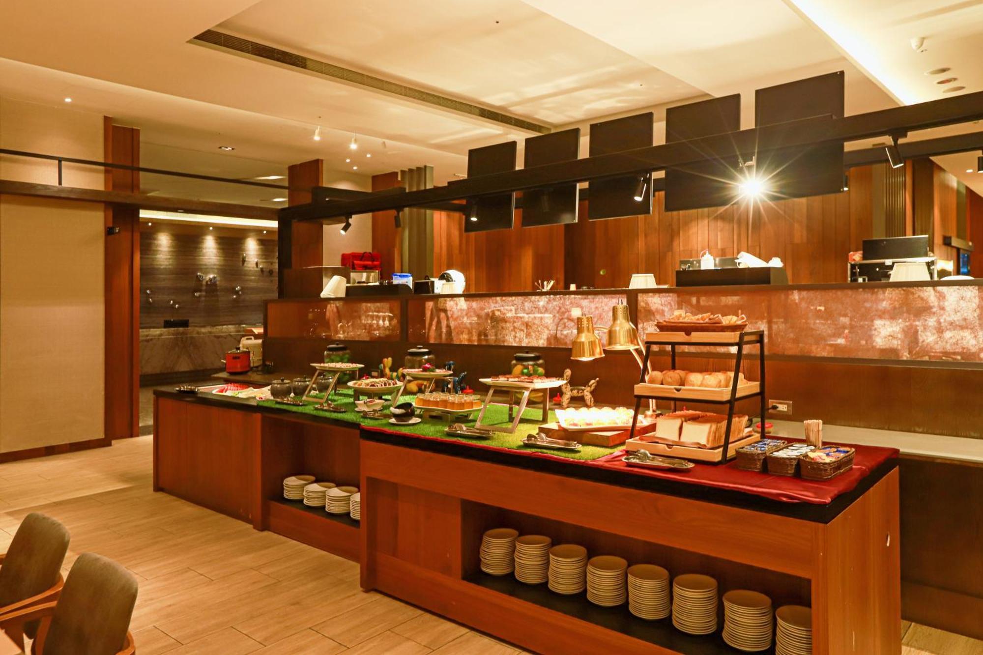 Hotel Intrendy Taishan Esterno foto